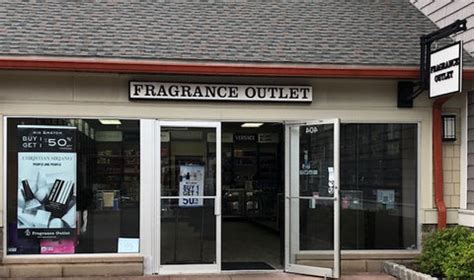 Fragrance Outlet at Woodbury Common Premium Outlets® .